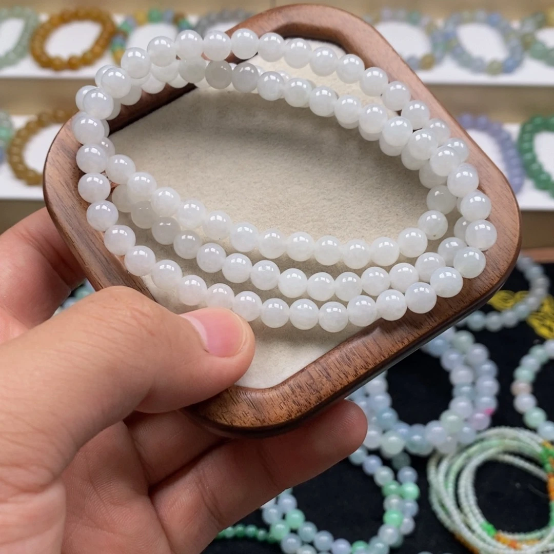 翡翠手链未镶嵌翡翠