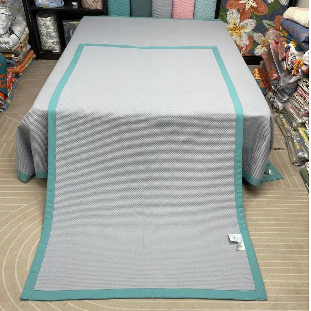 灰色120*220cm双面加厚床盖四季恒温沙发垫学生宿舍床垫透气防滑