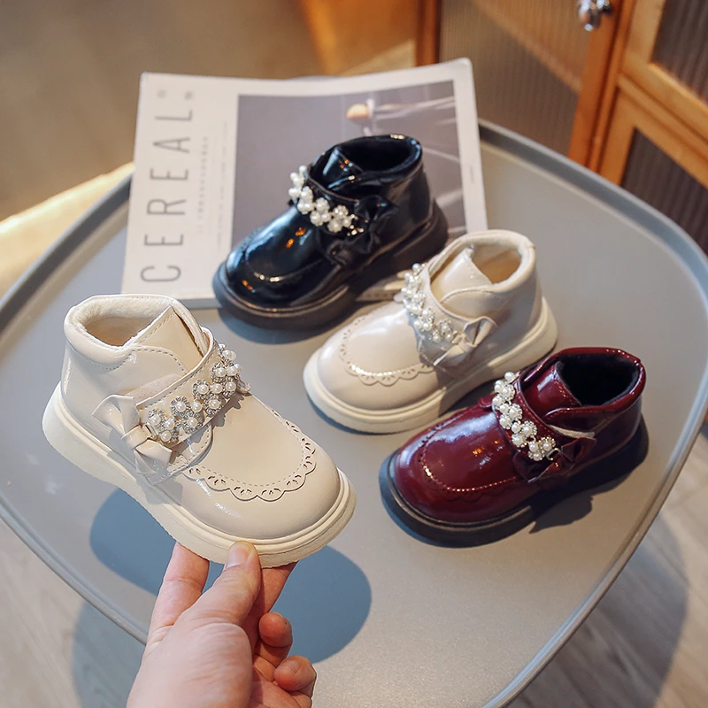 朵美巴拉巴拉宝宝女童鞋儿童靴子女童鞋子短靴洋气年新款软底公主