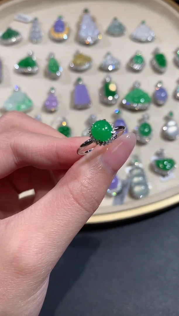 【闪购商品】翡翠戒指18K金镶嵌A335|4800+0