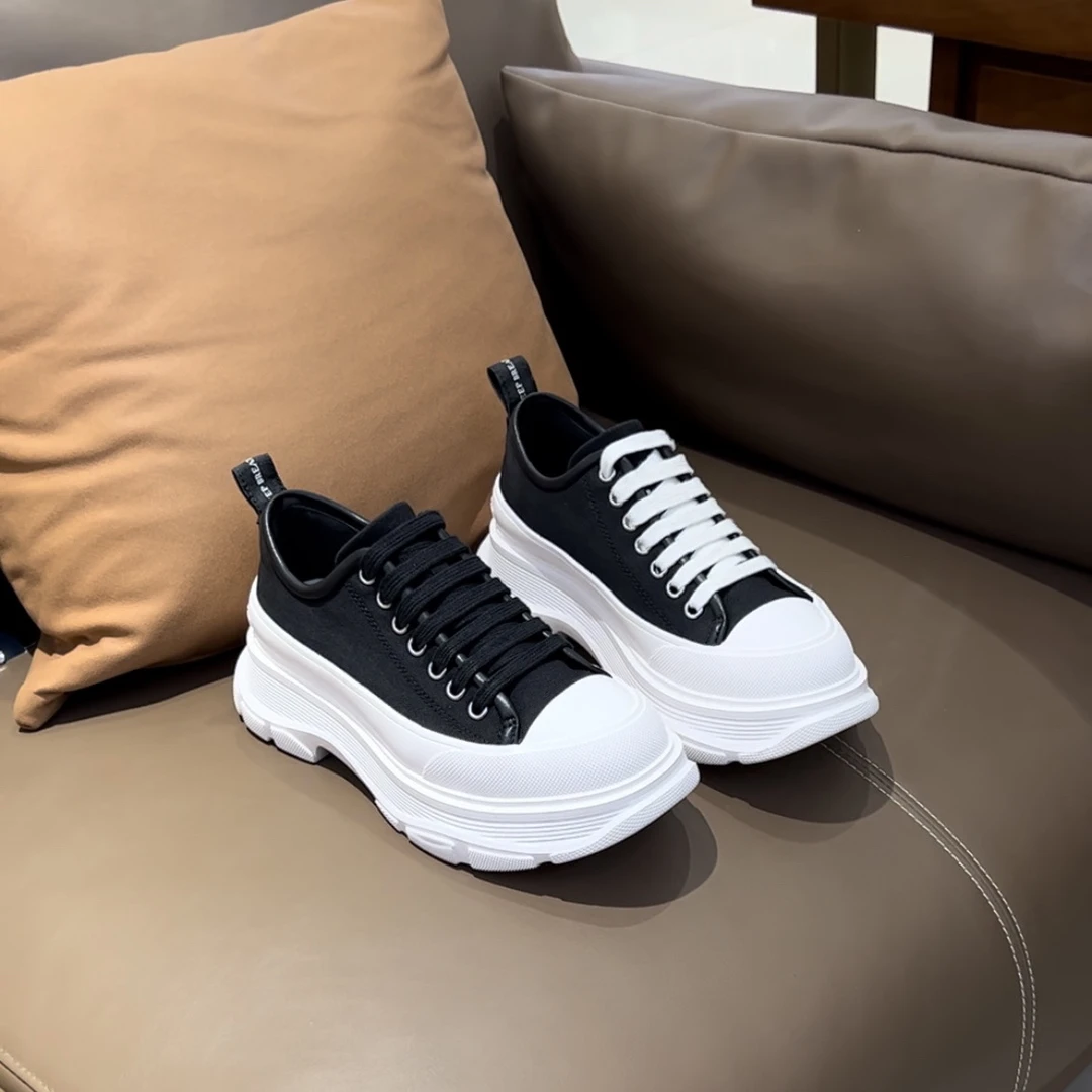 2024年新款厚底美腿增高百搭不发黄老爹鞋12179