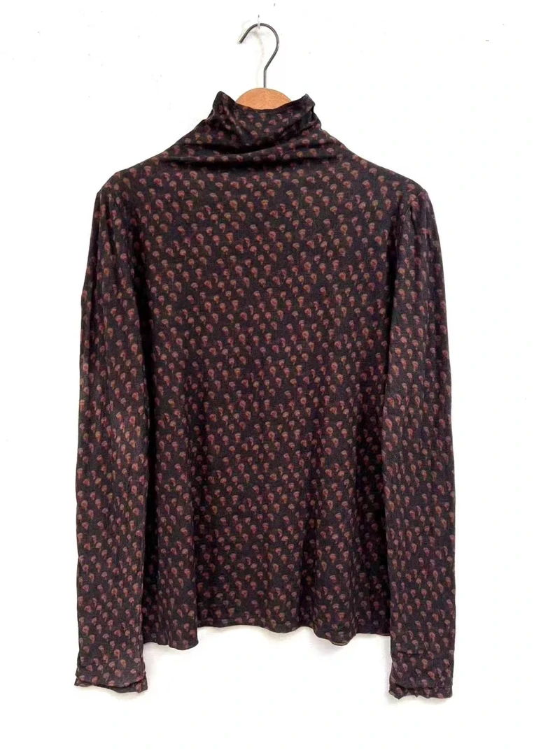 山山家-左岸迷香【T恤】Z23FW4007长袖半高领套头印花时尚女士秋冬