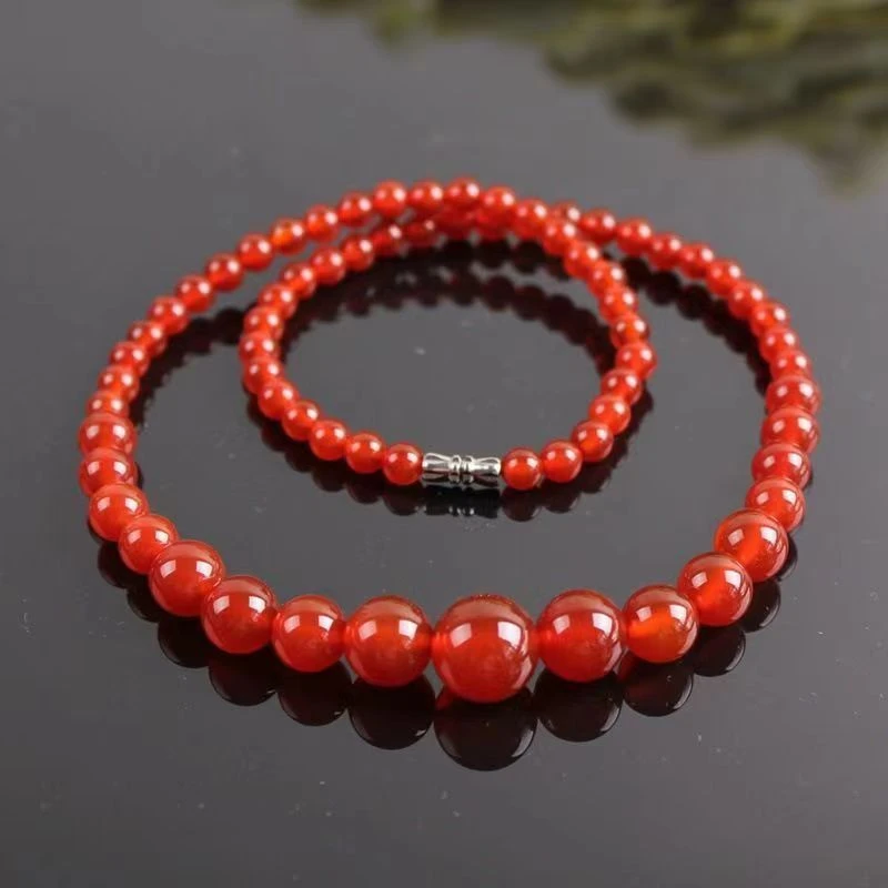 天然红玛瑙玉髓项链。女士本命年自戴，红色百搭气质珠宝民族风双圈