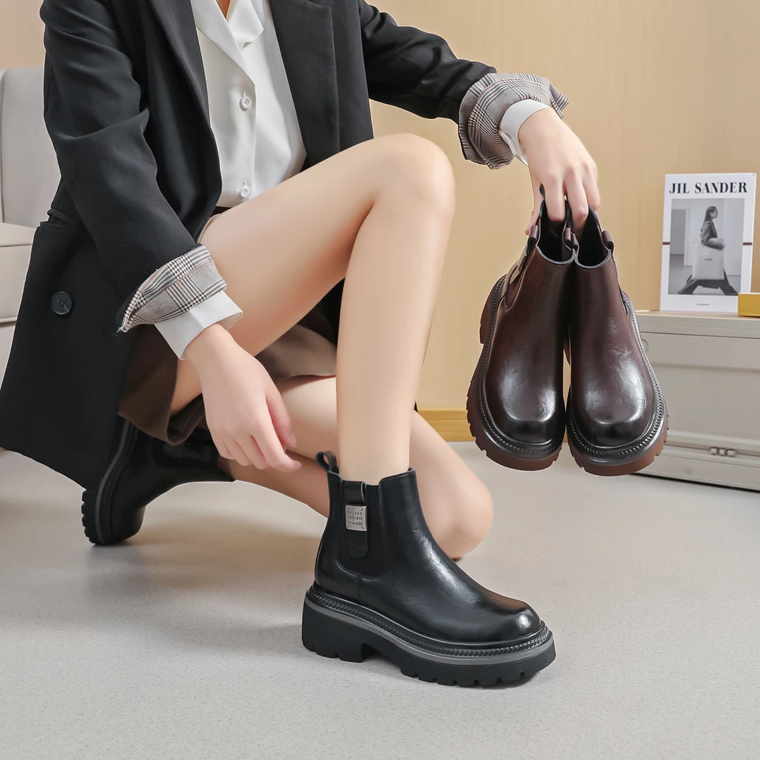 短靴女2024新款秋季圆头厚底马丁靴女烟筒靴百搭x8899