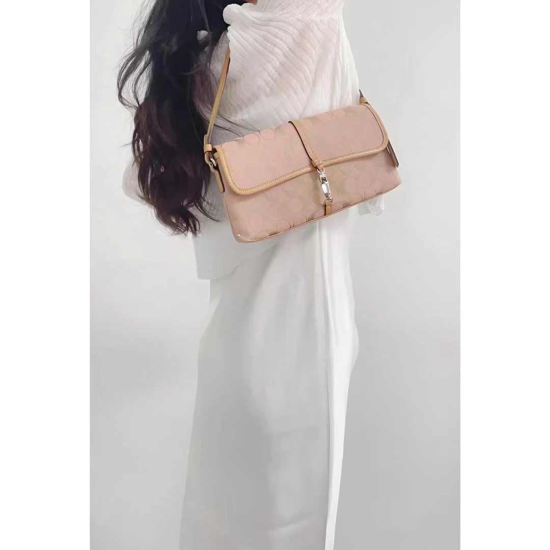 95新 COACH/蔻驰 肥肥中古/单肩包/95新/信封包