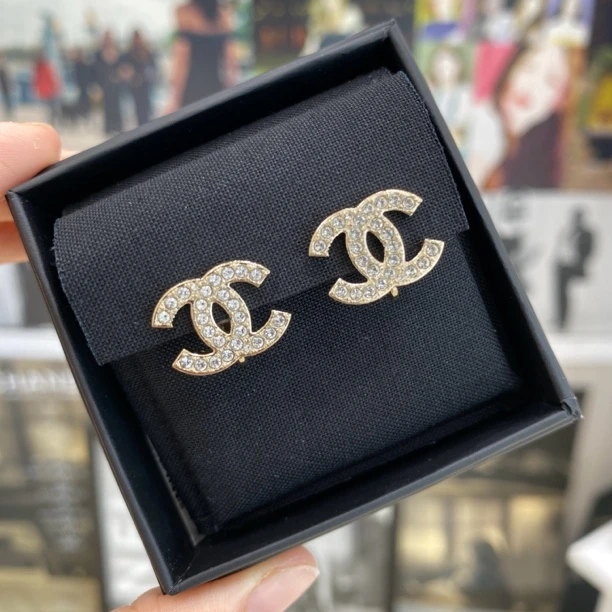 全新未使用 Chanel/香奈儿 24k淡金色双c满钻耳夹