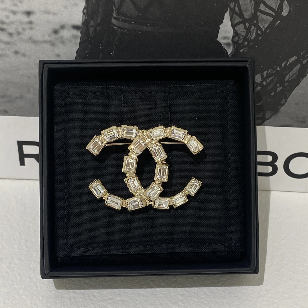 全新未使用 Chanel/香奈儿 23k方钻满钻胸针