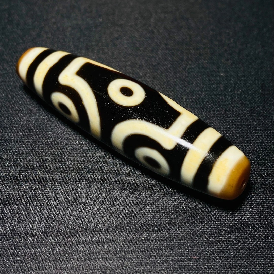 【梵运】黑白分明颗粒朱砂手工六眼珠尺寸58.2*14.6*14.3mm