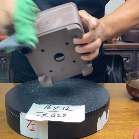 紫砂花盆货号一只G22