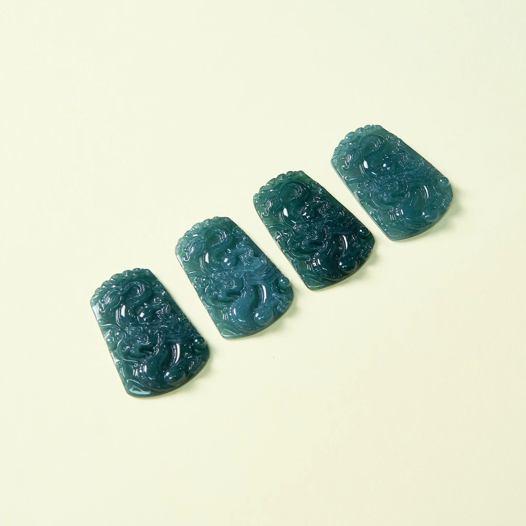 玉美人菲菲/翡翠吊坠-龙牌约38*25mm/多样性发一