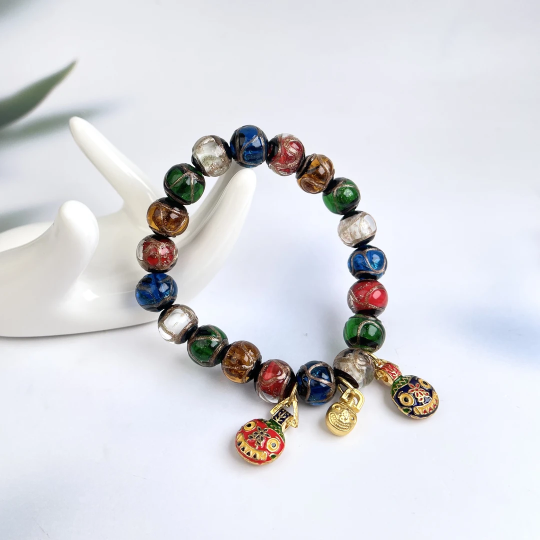 玉美人菲菲~琉璃圆珠约10mm手串