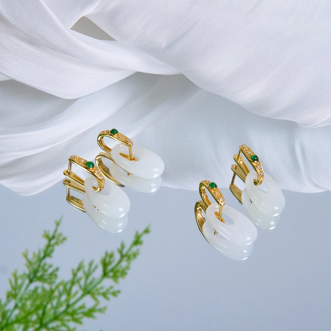 【春日珠宝】菲菲珠宝好*S925和田玉耳坠约10*17mm-多样性发一