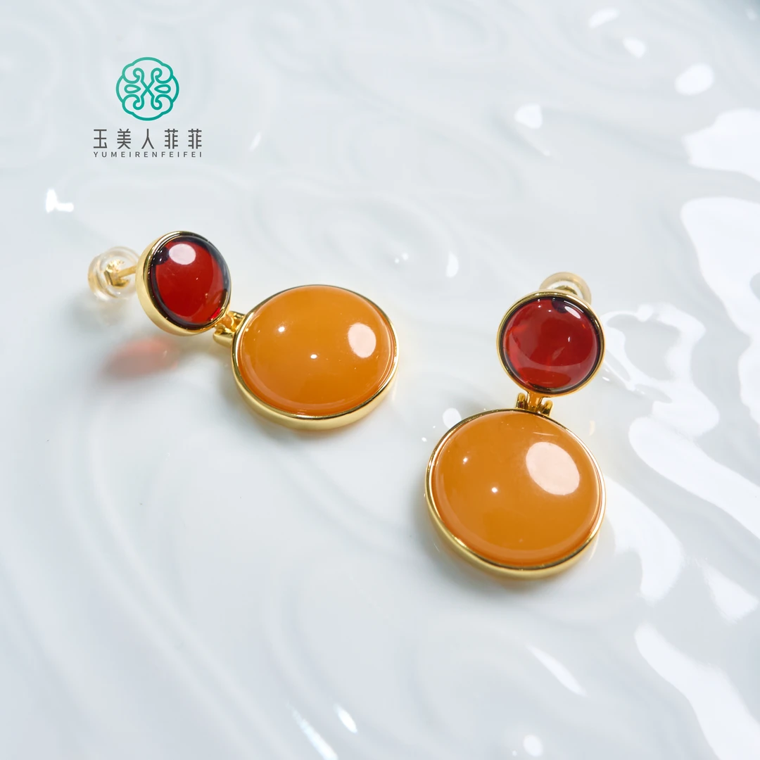 【春日珠宝】菲菲珠宝好*S925蜜蜡圆面耳钉约16mm