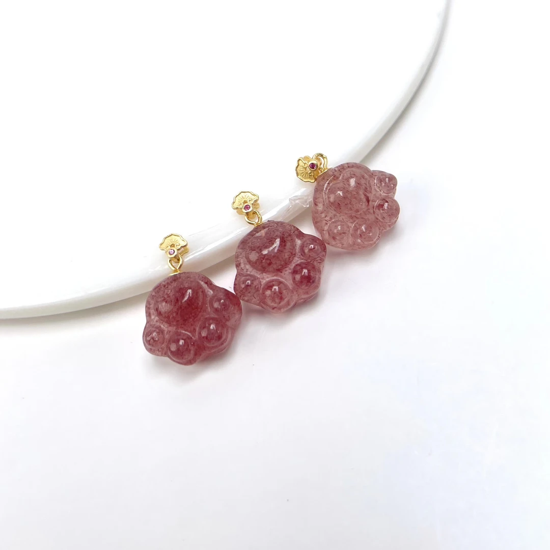 玉美人菲菲~19653-S925草莓晶猫爪约19*16mm吊坠无链~多样性发一