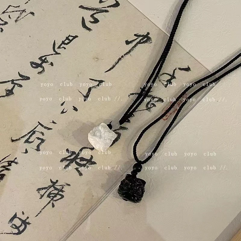 恋爱中的醒狮项链新中式小众复古清冷感文玩情侣款锁骨链送闺蜜