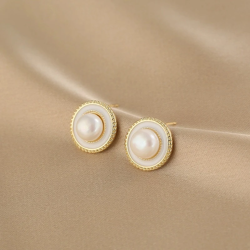 天然淡水无核珍珠5-6mm耳饰时尚大气耳钉