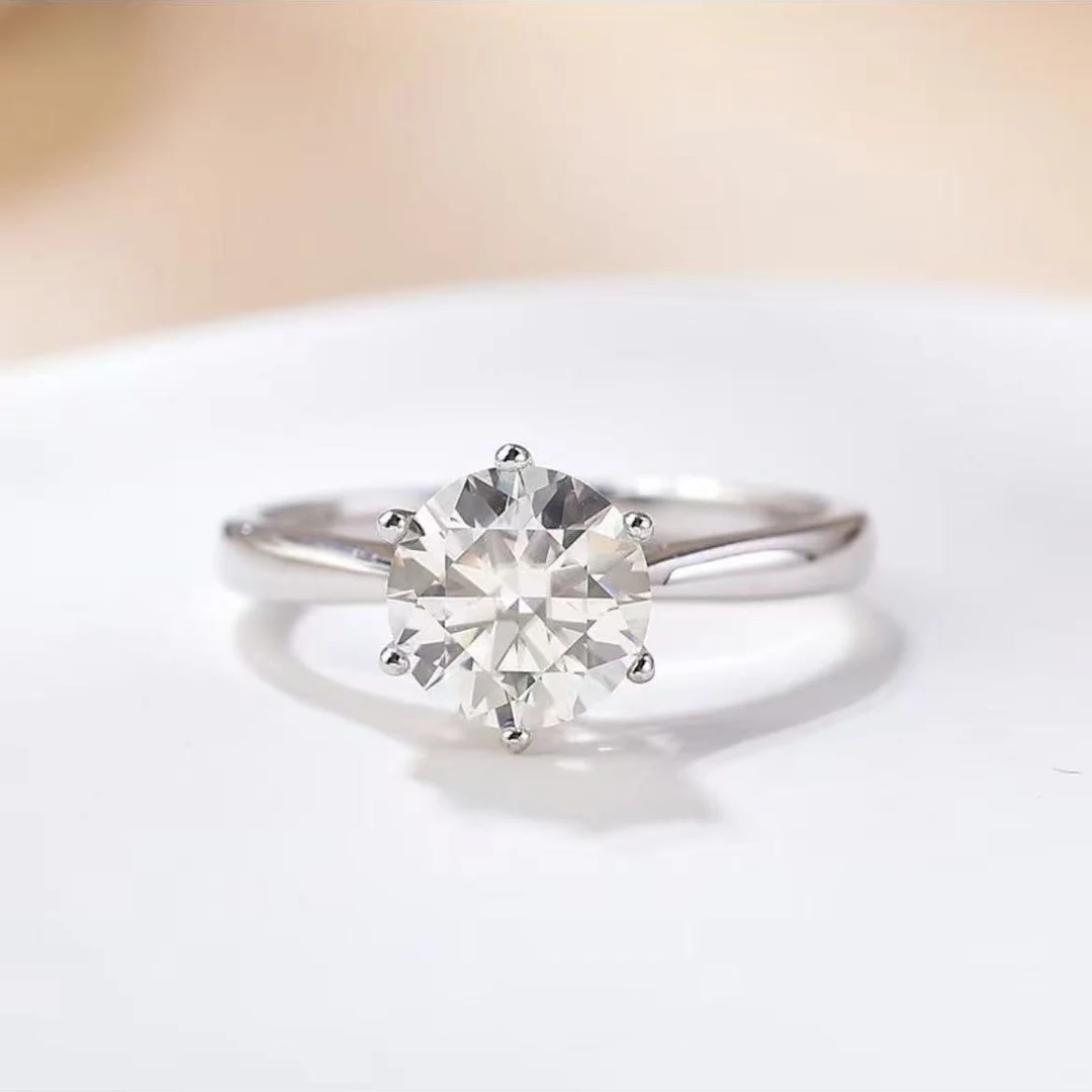 925银莫桑石银制品 【周家六爪】0.5-3克拉.手工镶嵌精致时尚经典款