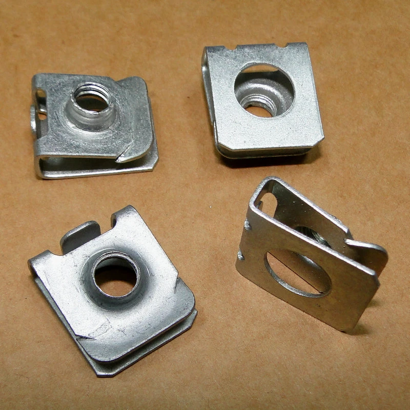 丰田卡罗拉锐志皇冠威驰凯美瑞逸致汉兰达塑料牌照螺母底座汽车扣