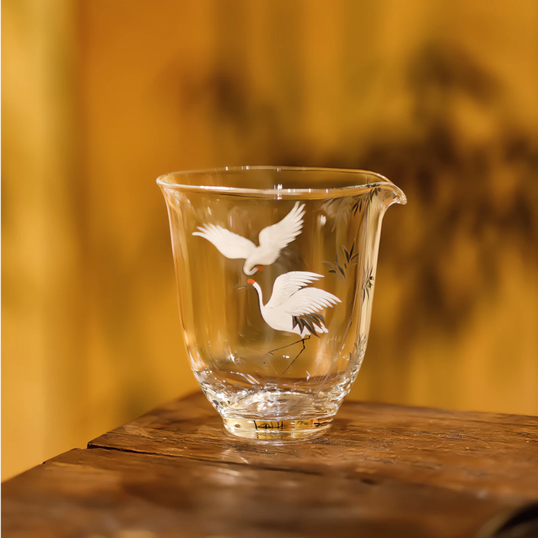 物肆-手绘鹤游公道杯 250毫升 高硼玻璃耐高温公道杯仙鹤分茶器