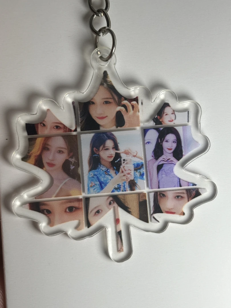 王奕周诗雨林舒晴亚克力钥匙扣挂件