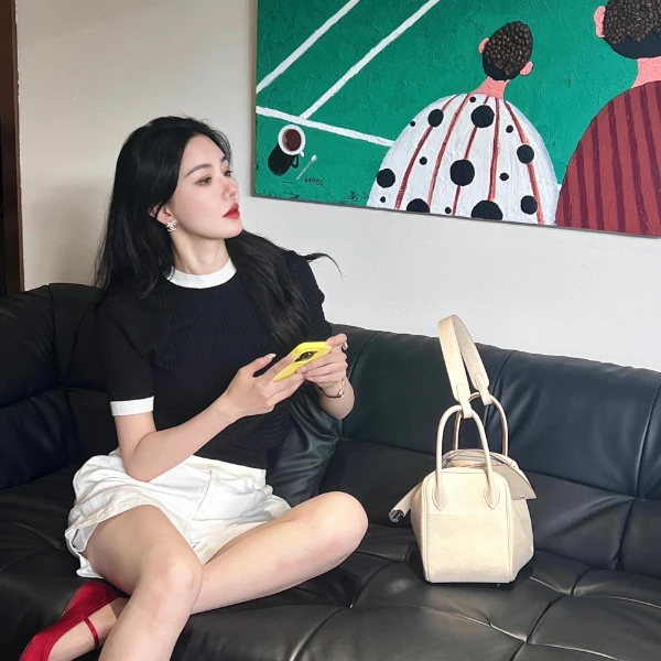 休闲穿搭2024新款夏季休闲简约韩版短袖T恤搭配短裤裤子显瘦百搭