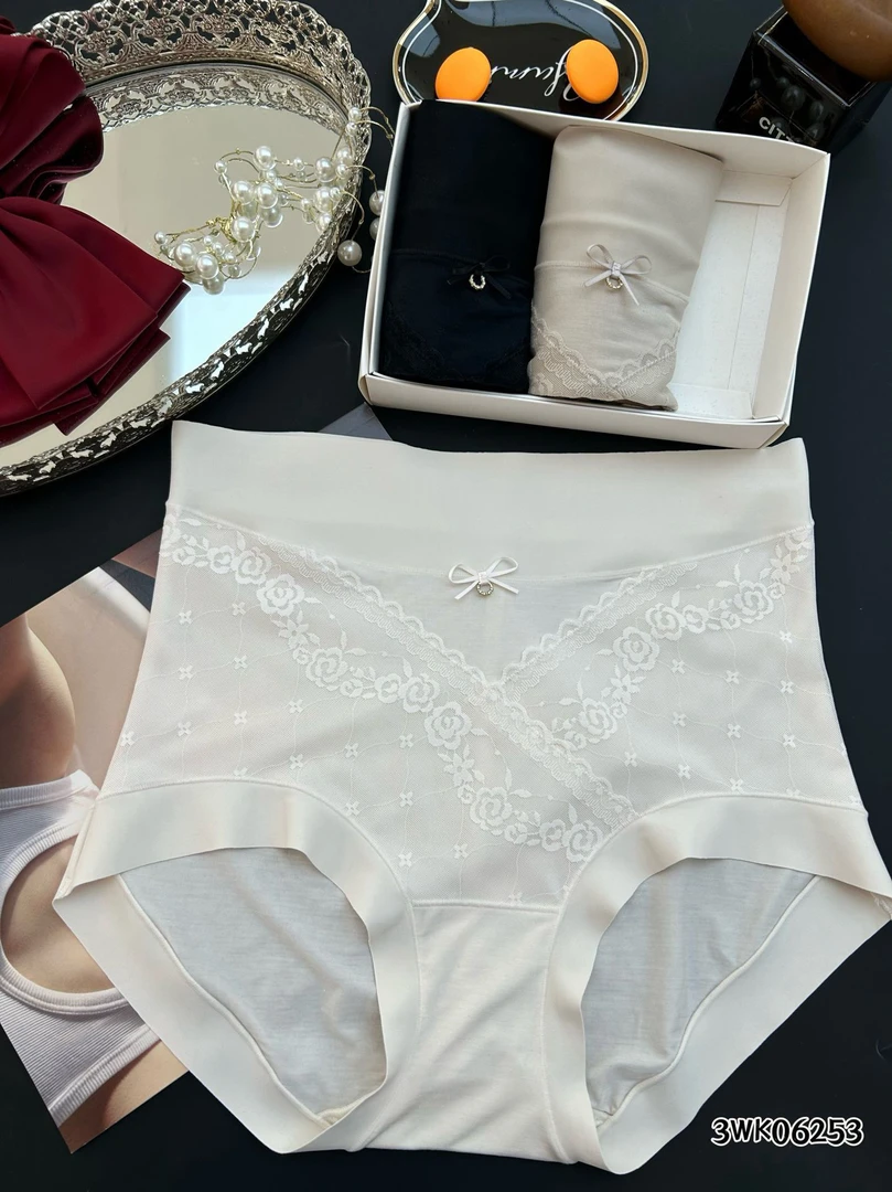 90-140斤霓裳羽衣 中高腰蚕丝莫代尔女士内裤