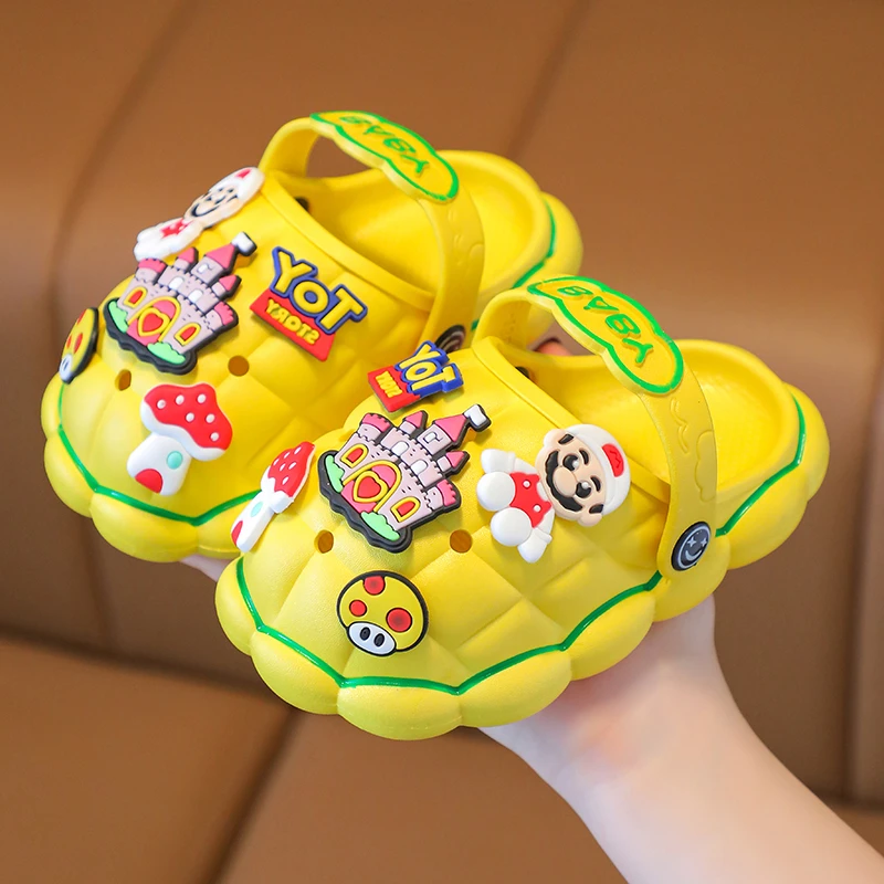 包头洞洞鞋儿童凉拖鞋小孩软底防滑居家洗澡浴室小童男女大小宝鞋