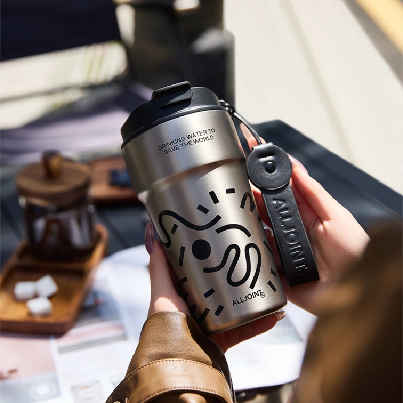 优仅咖啡杯陶瓷内胆覆层保温杯女便携随行男生吸管外带保冷水杯子