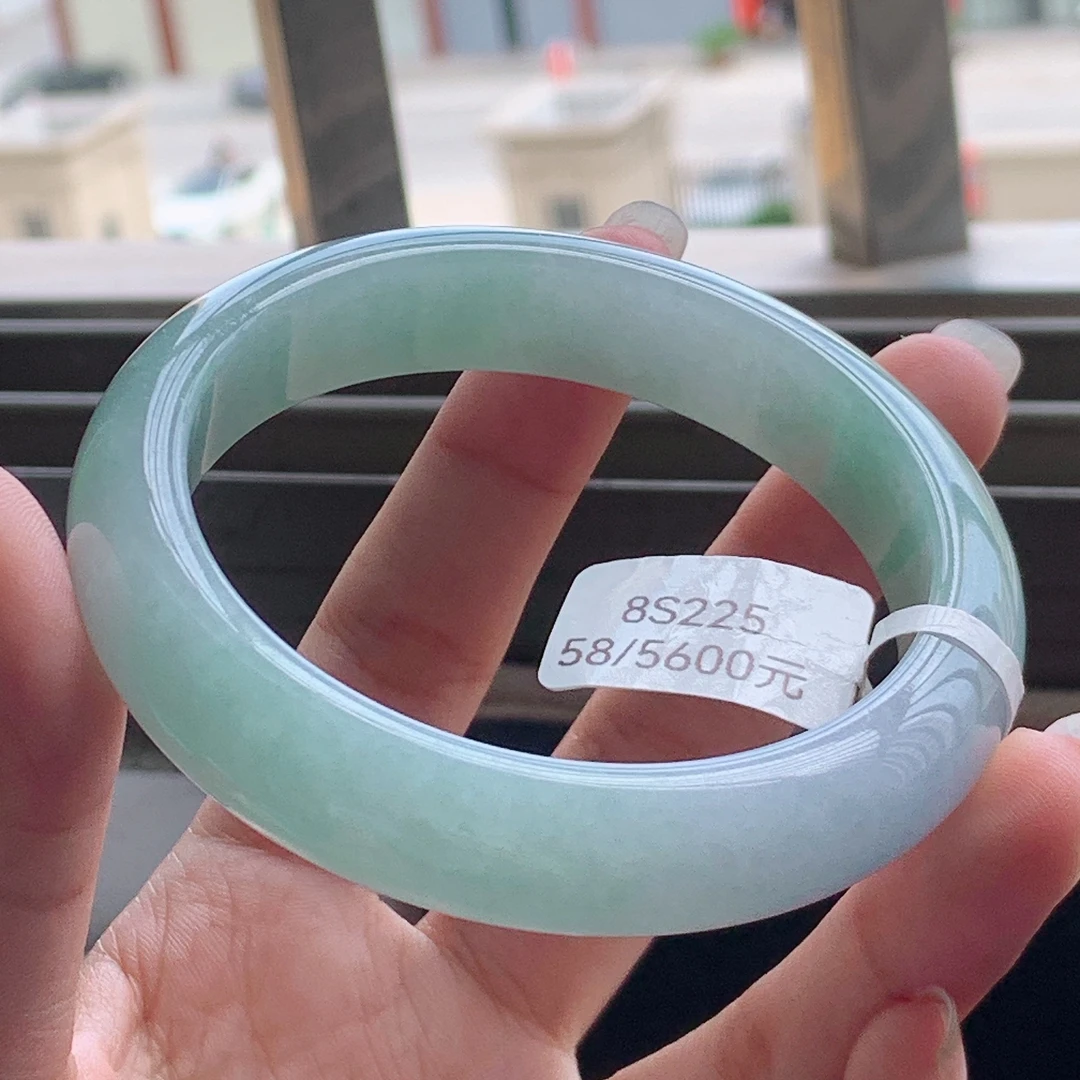 缅甸天然A货翡翠58圈浅绿宽边正圈手镯平安镯