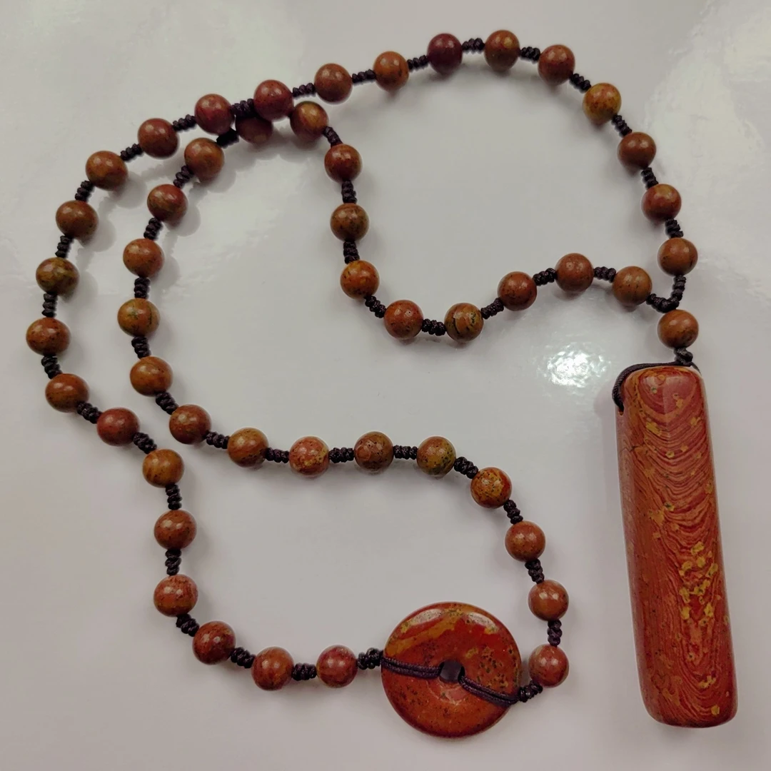 泗水砭石原石顶梁柱长款链