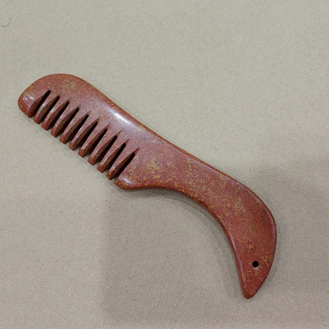 泗水砭石梳子圆月弯刀经络梳梳头多用途便携加厚