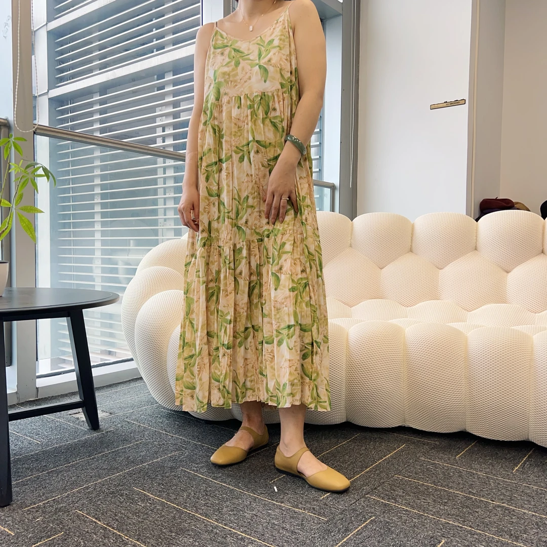 890【风铃花】夏季细肩带时尚百搭无袖印花气质吊带法式出游连衣裙1