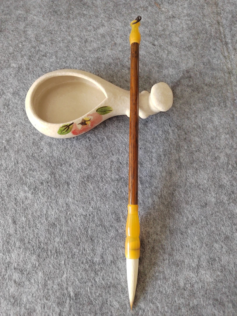 品 B027:实木仿牛角兼毫书画专用 4.5× 1.0cm【1支】