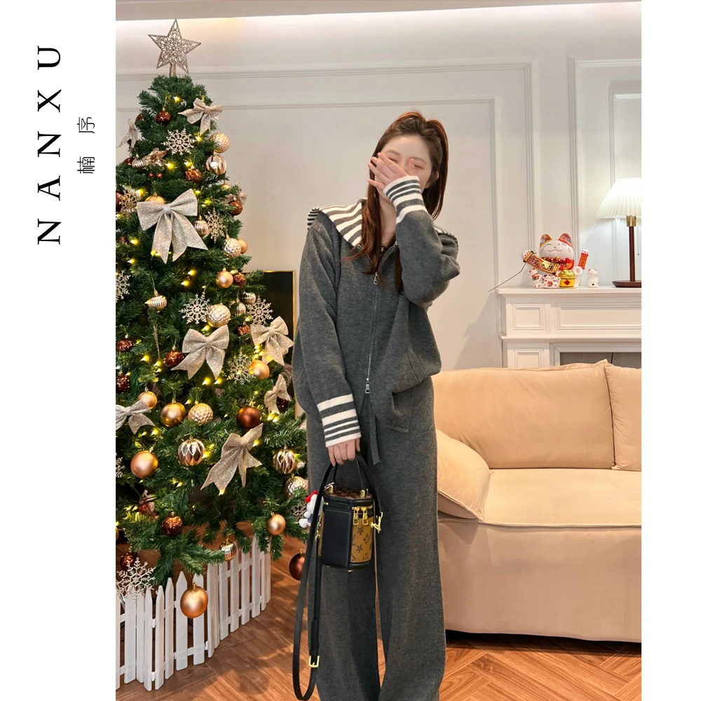 楠序胖mm大码女装 微胖显瘦高档时尚休闲海军领卫衣两件套YZ33193