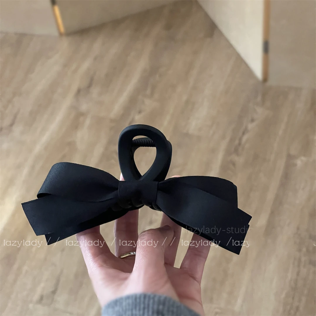 基础但精致高货 百搭简约蝴蝶结丝带抓夹 俏皮优雅大号鲨鱼夹女夹