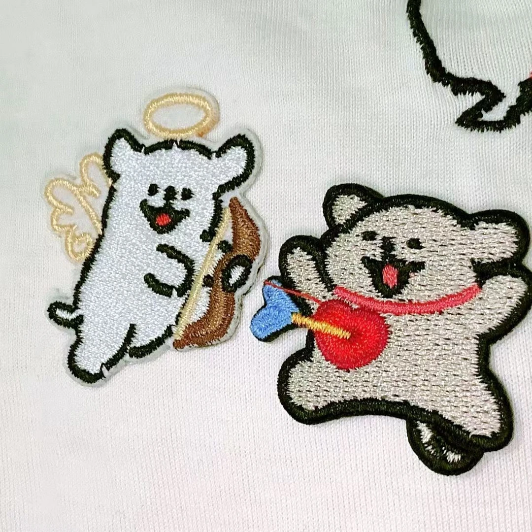 一箭穿心小奶狗布贴免缝自粘补丁贴衣服刺绣补丁贴补洞贴百搭装饰