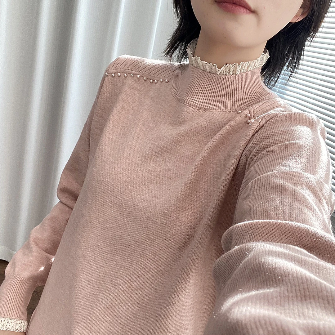 蕾丝拼接半高领毛衣女套头冬季新款时尚气质钉珠针织打底衫内搭