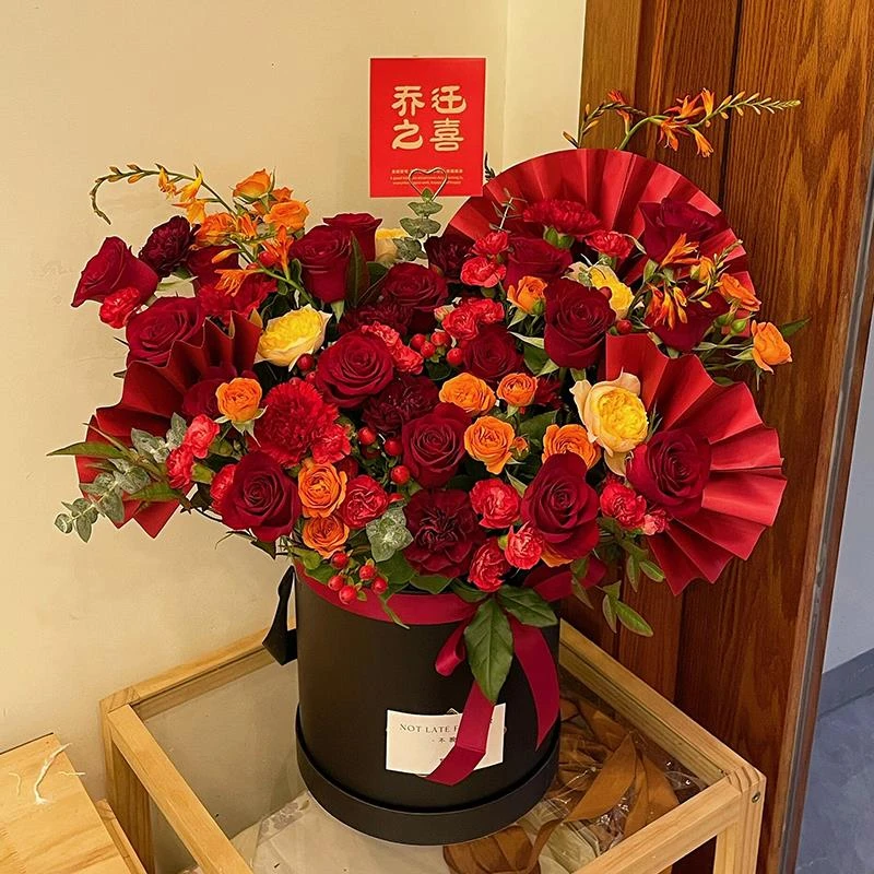 玫瑰向日葵乔迁新居花束抱抱桶鲜花速递同城开业搬家祝寿全国配送