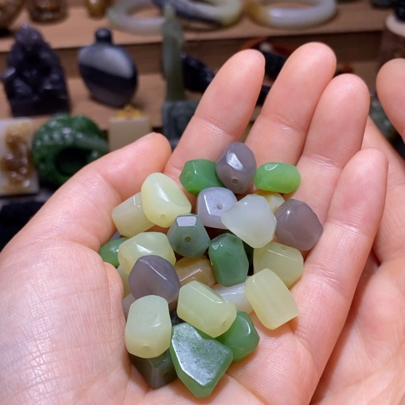 【闪购商品】和田玉珠子未镶嵌疾***草