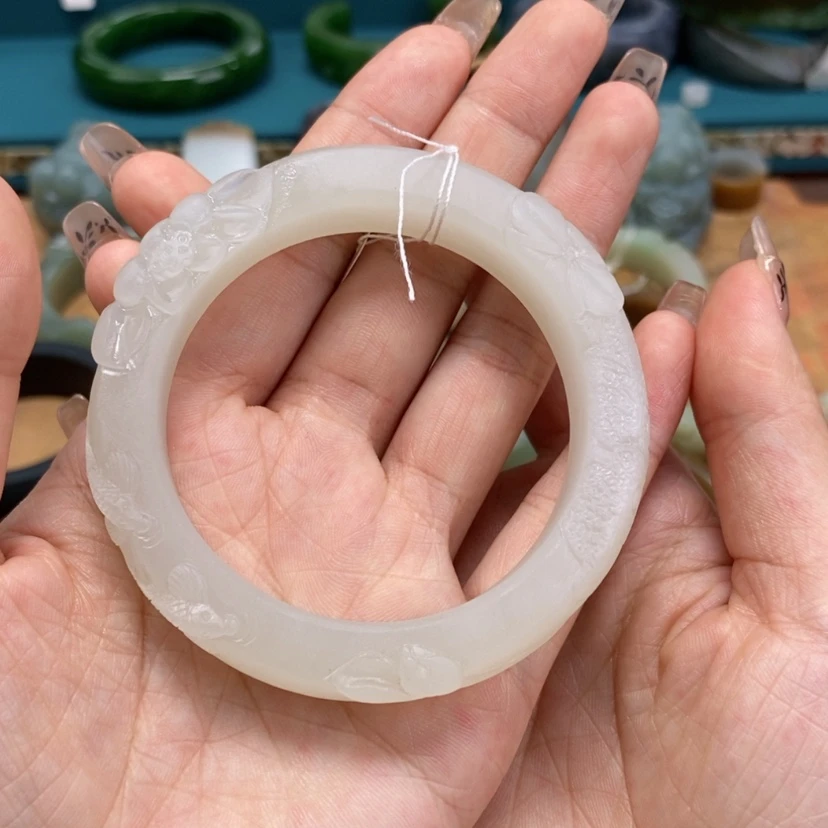 【闪购商品】和田玉手镯定制55.8未镶嵌