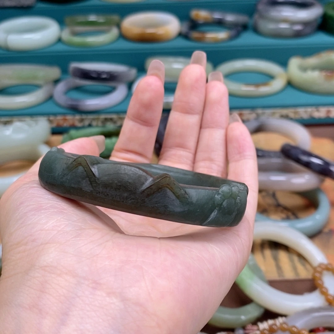 和田玉手镯定制55未镶嵌多*