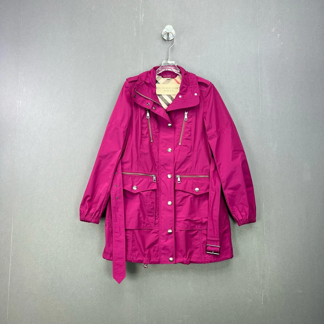 95新 BURBERRY/博柏利 40码/纯色单排扣风衣/8978805