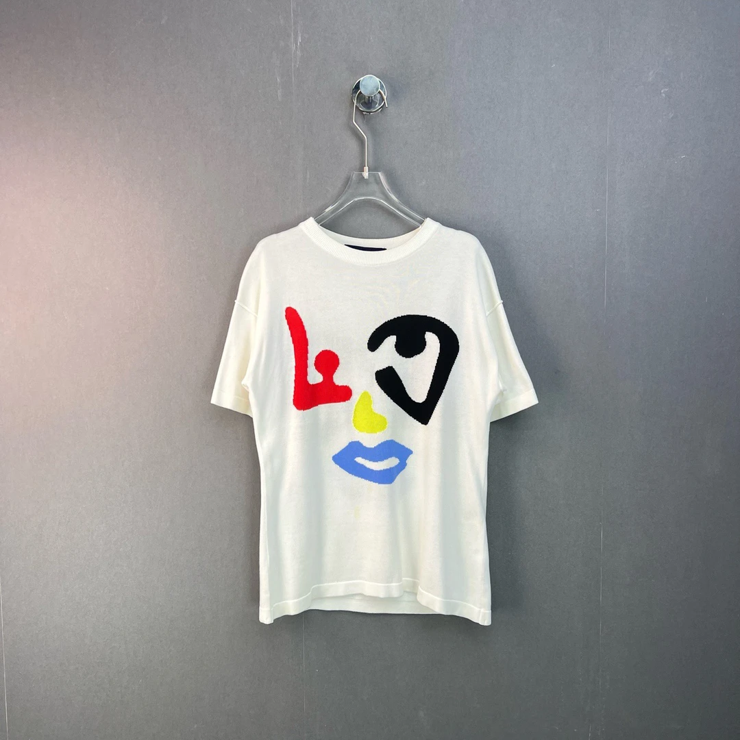 95新 LouisVuitton/路易威登 XS码/镜像设计纯棉透气短袖/8912394