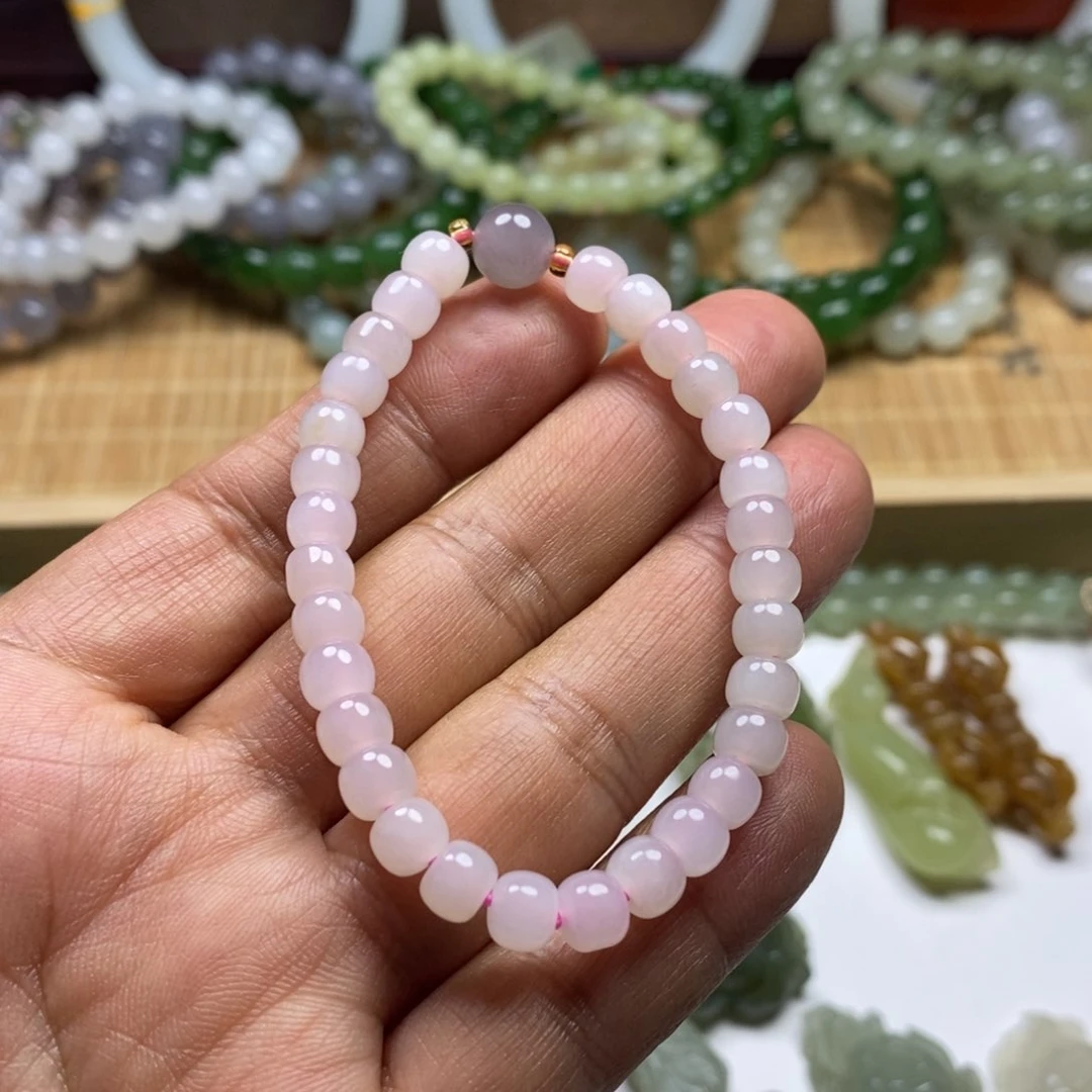 和田玉（糖玉）颈饰未镶嵌