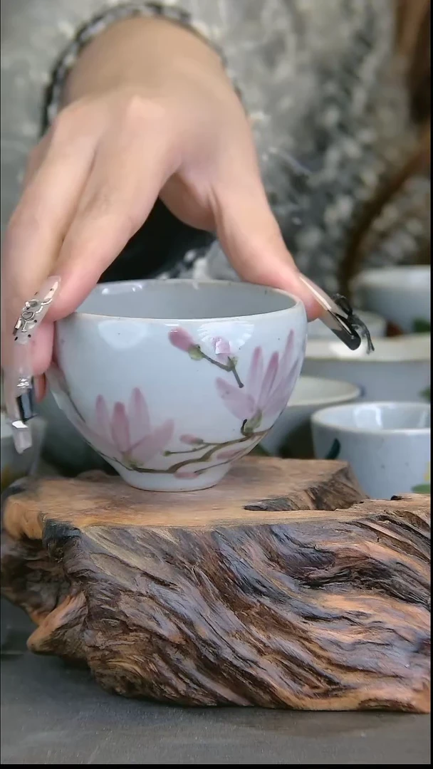 【闪购商品】陶瓷杯粉花陶瓷杯