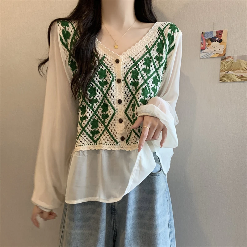 【小绿】大码女装花边刺绣V领镂空单排扣雪纺拼接防晒服上衣女2001