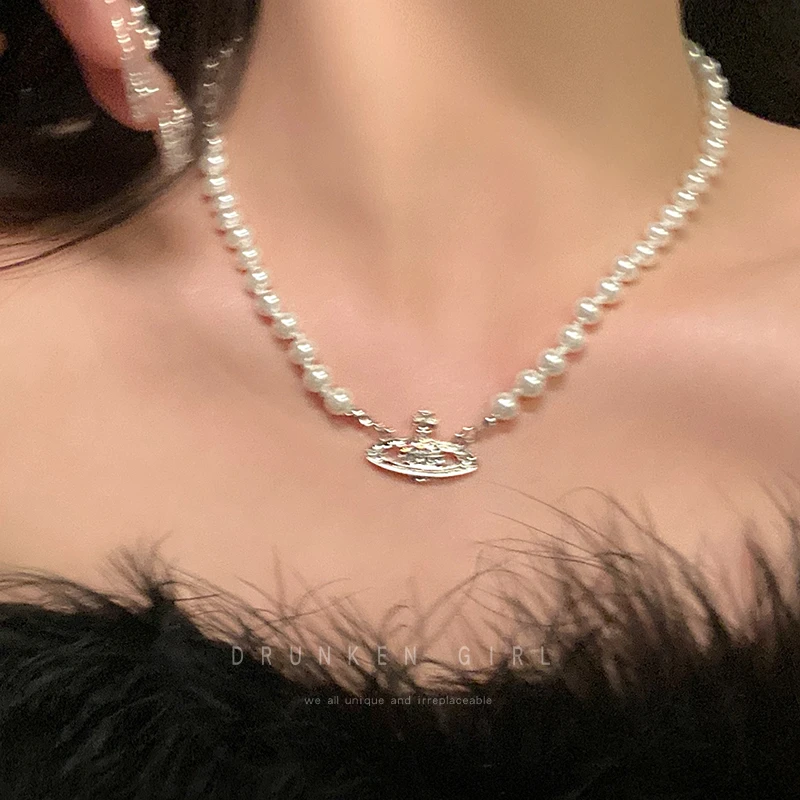 合金项链 西太后土星仿珍珠项链女款轻奢小众设计感高级锁骨链ins