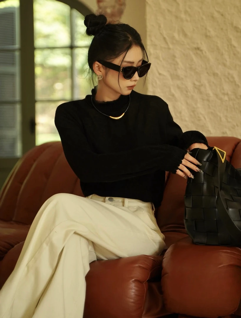 黑松露水溶打底衫 100支新澳木耳边高级感内搭外穿上衣女8656