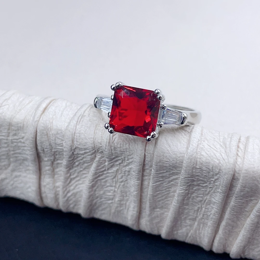 简约款红色公主方可调节戒指多样性发货-993