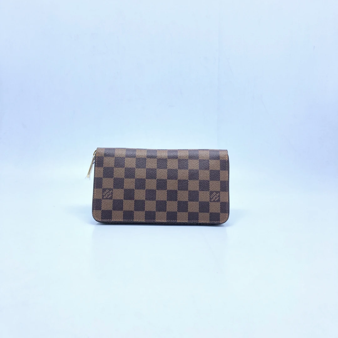 99新 LouisVuitton/路易威登 98新 棕棋盘格拉链钱包/3903号